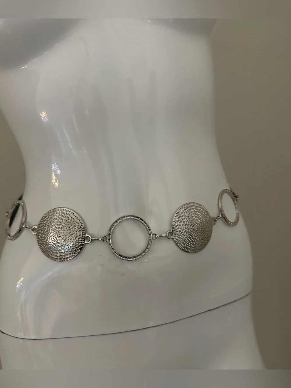 Silver Disc Link Waist Chain Belt - Women's Accessory